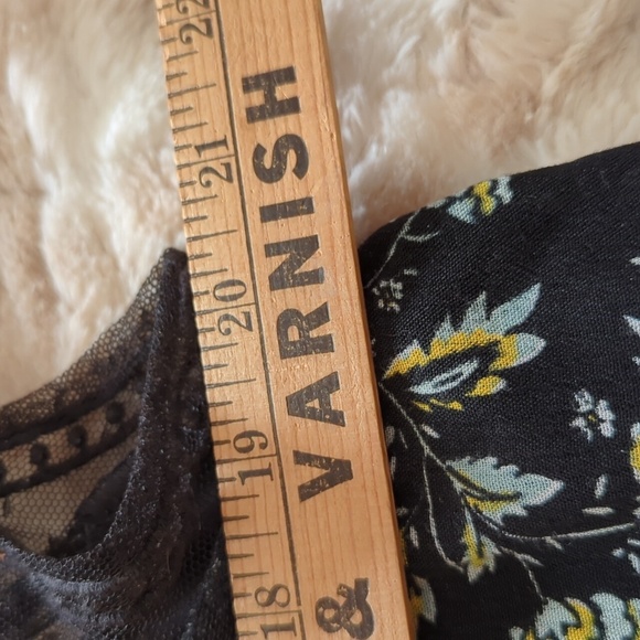 Torrid lace front gauze midi dress - Picture 11 of 13